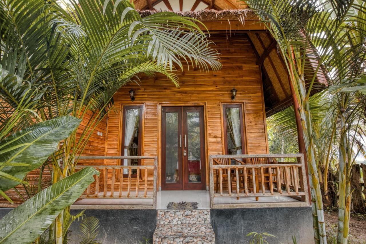 Indah Guest House Nusa Penida Sakti エクステリア 写真